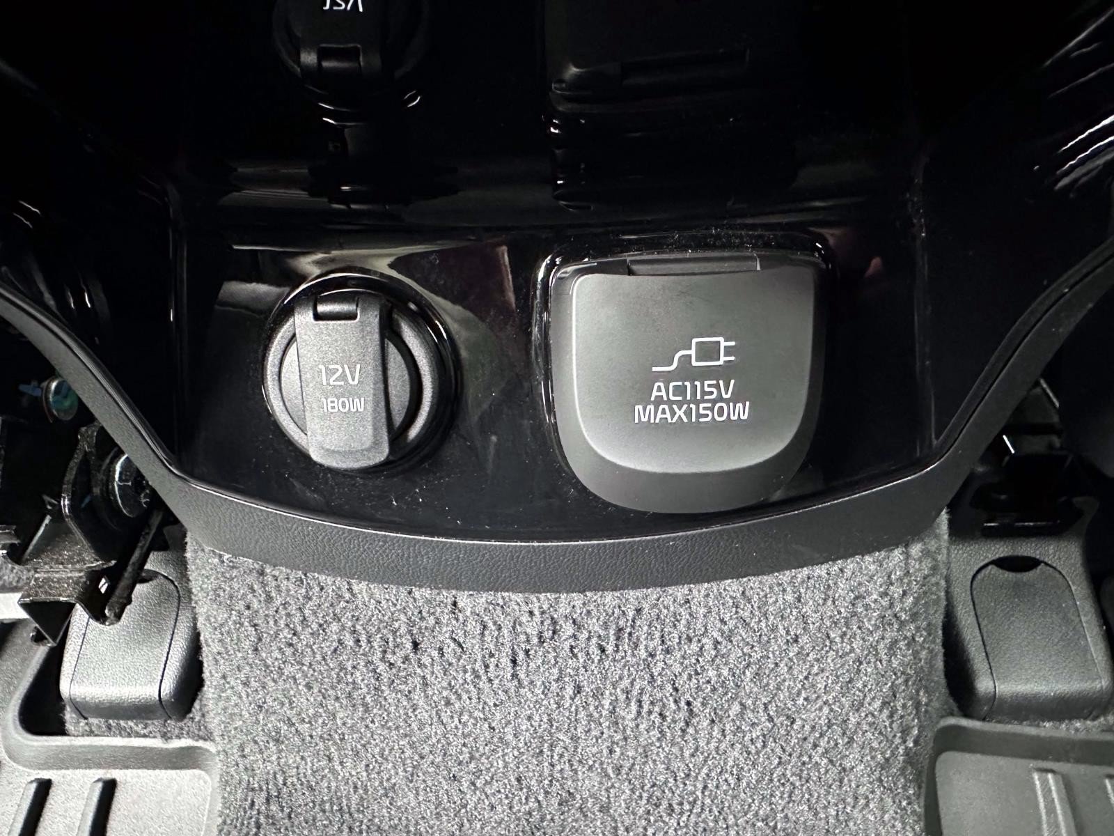 Used 2024 Kia Sorento SX Prestige AWD/4WD image 16
