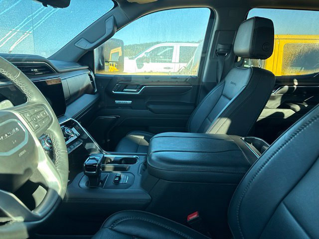Used 2024 GMC Sierra 1500 Denali w/ Denali Reserve Package AWD/4WD image 11