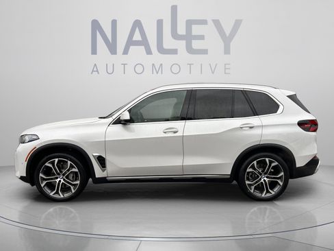Used 2026 BMW X5 xDrive40i w/ Premium Package AWD/4WD image 3