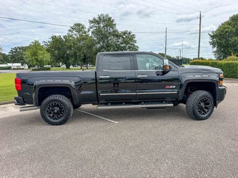 Used 2018 Chevrolet Silverado 3500 LTZ w/ Duramax Plus Package AWD/4WD image 2