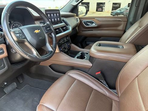 Used 2021 Chevrolet Tahoe High Country AWD/4WD image 19