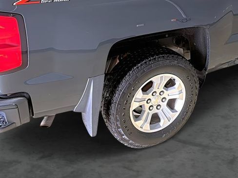 Used 2018 Chevrolet Silverado 1500 LT w/ All Star Edition AWD/4WD image 13