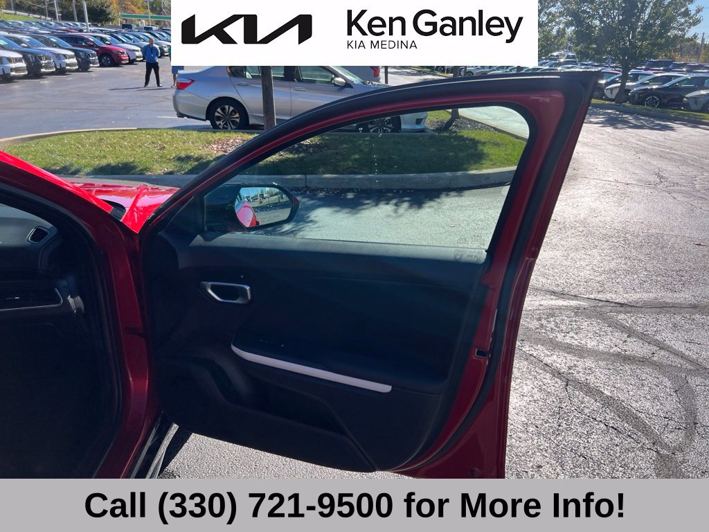 Certified 2025 Kia K4 GT-Line FWD image 52