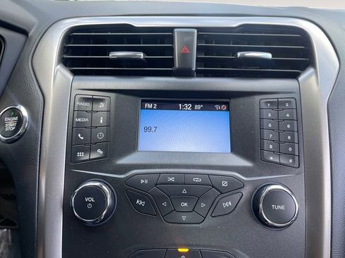 Used 2020 Ford Fusion S image 17