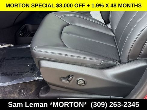 New 2026 Chrysler Pacifica Select w/ S Appearance Package FWD image 17