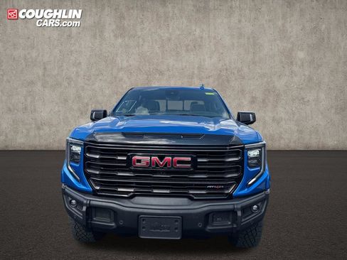 Used 2024 GMC Sierra 1500 AT4X AWD/4WD image 4