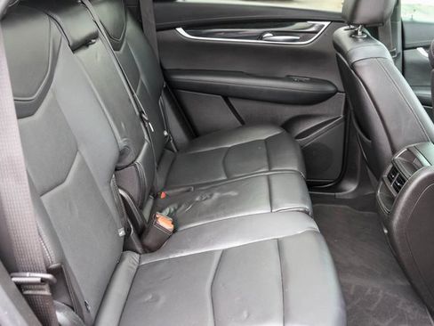 Used 2020 Cadillac XT5 Premium Luxury image 19