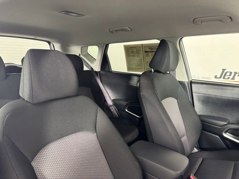 Used 2025 Kia Soul LX w/ LX Technology Package FWD image 44
