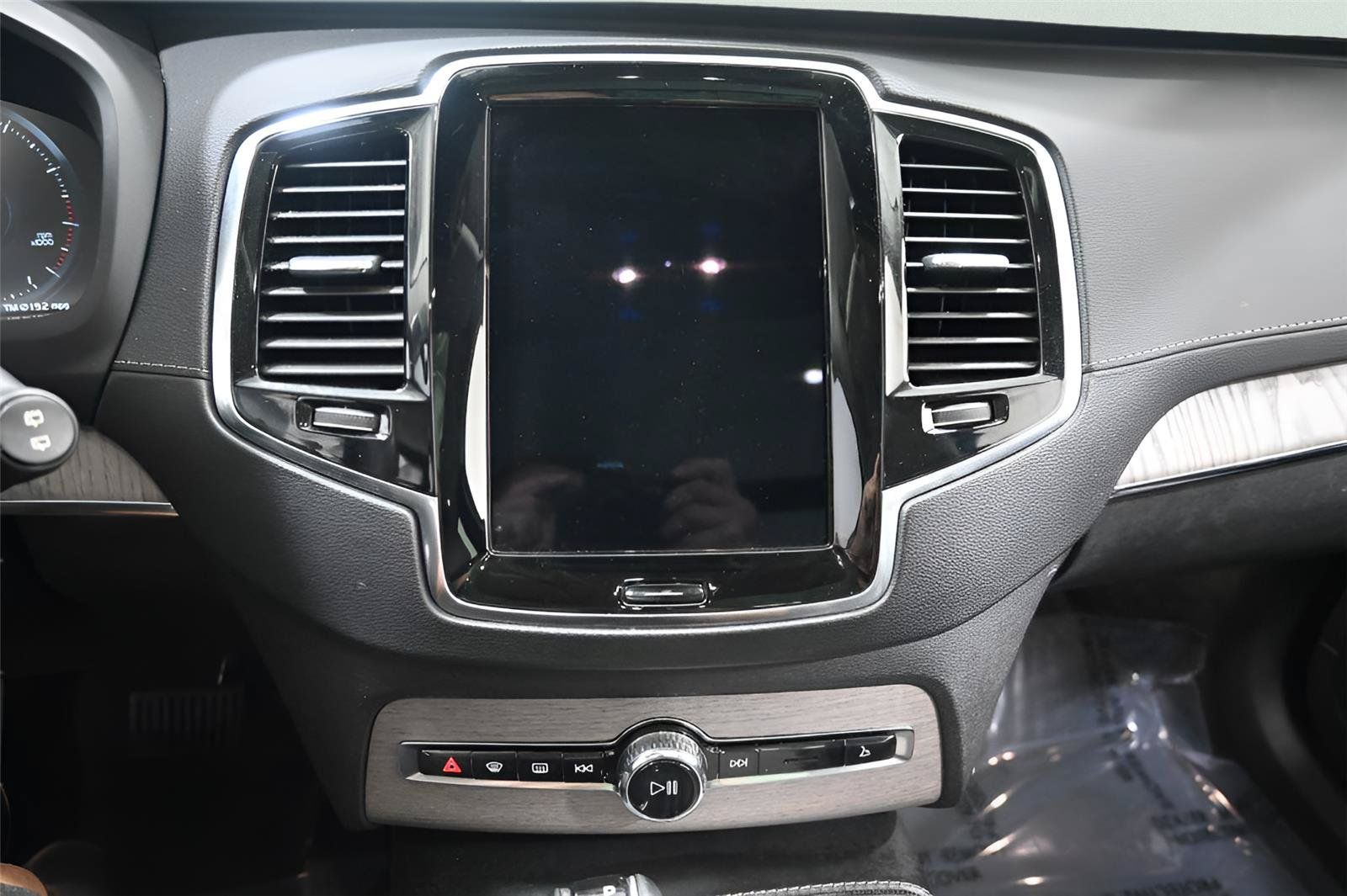 Used 2021 Volvo XC90 T6 Inscription AWD/4WD image 23