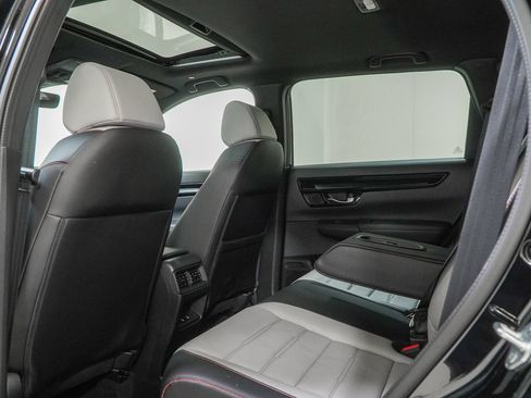 Used 2026 Honda CR-V Sport Touring image 39