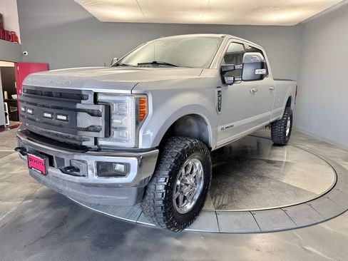 Used 2017 Ford F350 Lariat w/ Lariat Ultimate Package AWD/4WD image 1