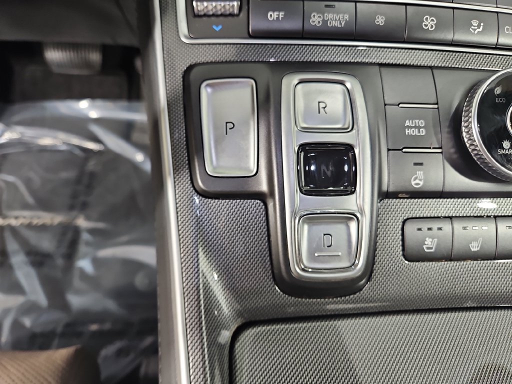 Used 2023 Hyundai Santa Fe Limited AWD/4WD image 24