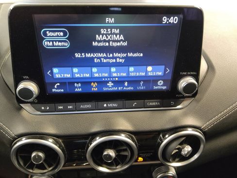 Used 2025 Nissan Sentra SV FWD image 25