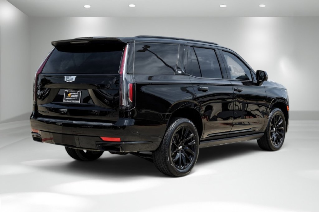 Used 2021 Cadillac Escalade Sport Platinum w/ LPO, ONYX Package AWD/4WD image 7