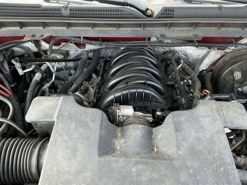 Used 2018 Chevrolet Silverado 1500 LT w/ Texas Edition image 25