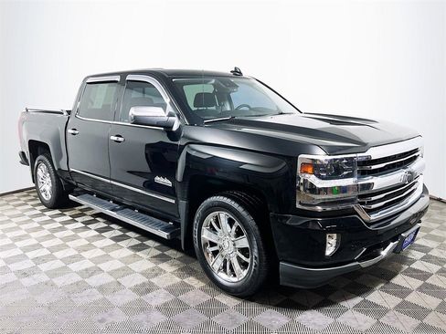 Used 2018 Chevrolet Silverado 1500 High Country image 1