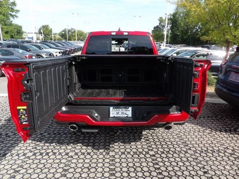 Used 2026 RAM 1500 Laramie w/ Laramie Preferred Package AWD/4WD image 32