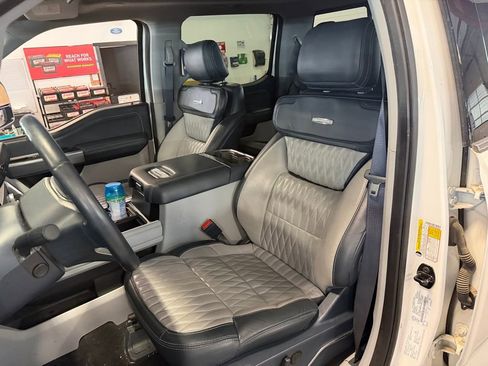 Used 2023 Ford F350 Limited w/ FX4 Off-Road Package AWD/4WD image 8