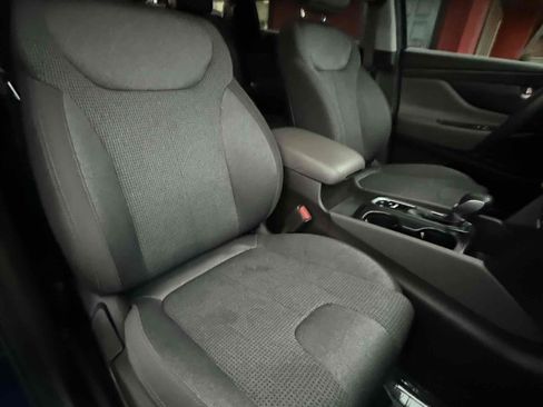 Used 2020 Hyundai Santa Fe SE image 47