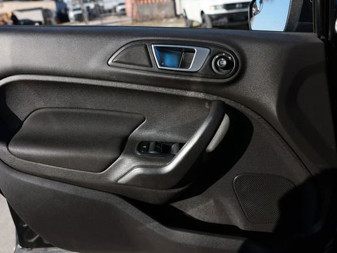 Used 2016 Ford Fiesta ST image 39
