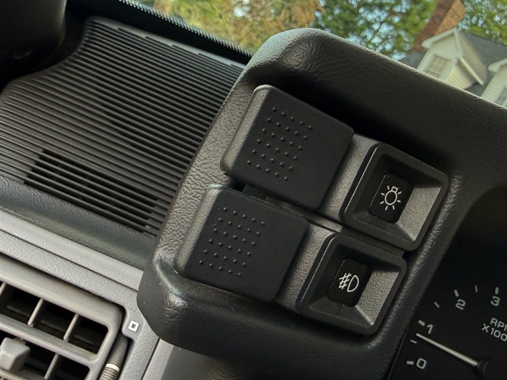 Used 1993 Ford Mustang Cobra RWD image 46