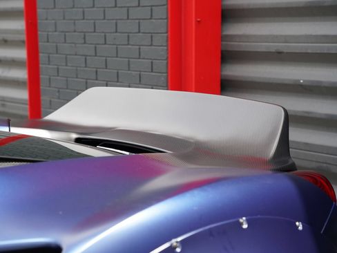 Used 2017 Ferrari 488 GTB RWD image 9