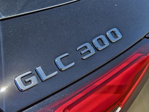 Certified 2026 Mercedes-Benz GLC 300 image 8
