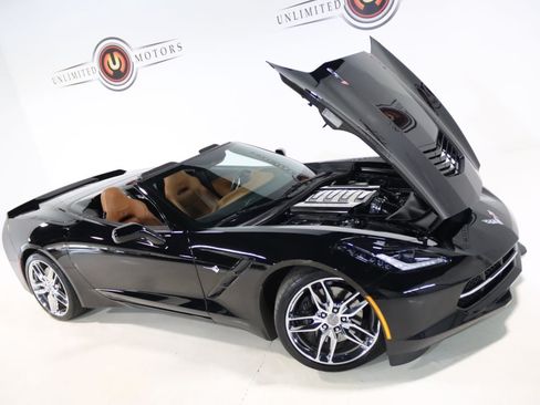 Used 2014 Chevrolet Corvette Stingray Convertible w/ 3LT Preferred Equipment Group RWD image 11