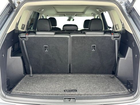 Used 2023 Volkswagen Atlas SEL image 13