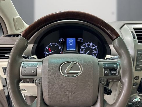 Used 2015 Lexus GX 460 Luxury AWD/4WD image 22