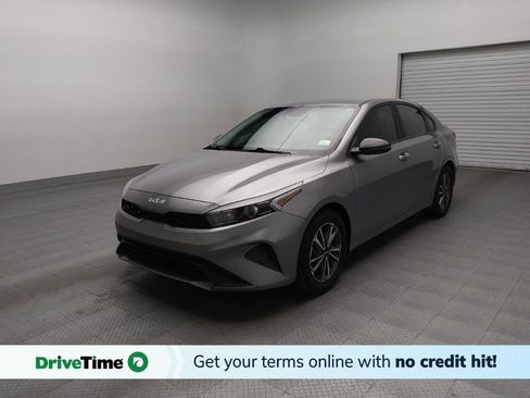 Used 2023 Kia Forte LXS w/ LXS Technology Package image 1