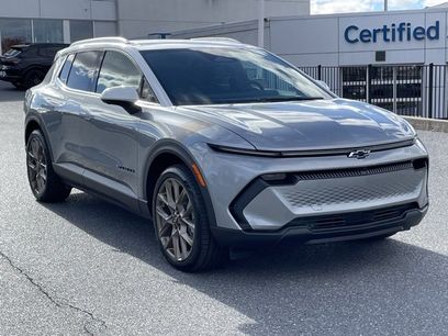 New 2026 Chevrolet Equinox EV LT w/ LPO, Tech Bronze Package