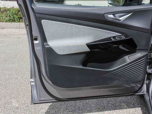 Used 2023 Volkswagen ID.4 Pro image 21