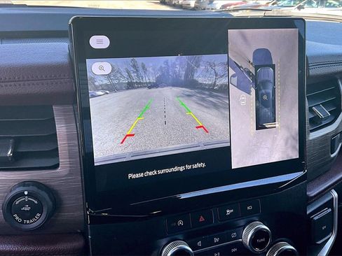 Used 2023 Ford Expedition Max Limited image 14