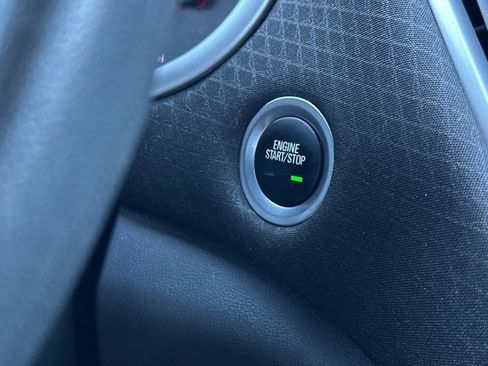 Used 2024 Chevrolet Malibu LT image 28