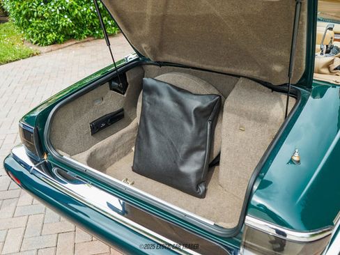 Used 1994 Jaguar XJS V12 Convertible image 82