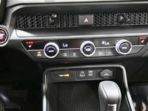 Certified 2023 Honda CR-V EX image 25