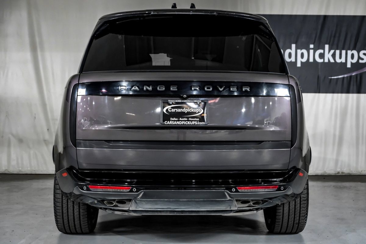 Used 2024 Land Rover Range Rover SE AWD/4WD image 9