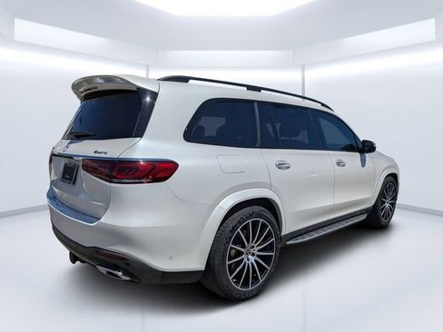Used 2023 Mercedes-Benz GLS 450 4MATIC image 3