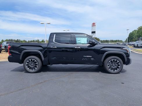 New 2026 Toyota Tundra Limited AWD/4WD image 3