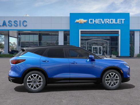 New 2025 Chevrolet Blazer RS w/ Driver Confidence II Package image 5
