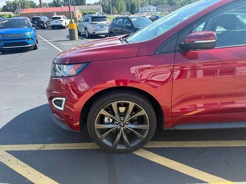 Used 2018 Ford Edge Sport w/ Equipment Group 401A AWD/4WD image 6