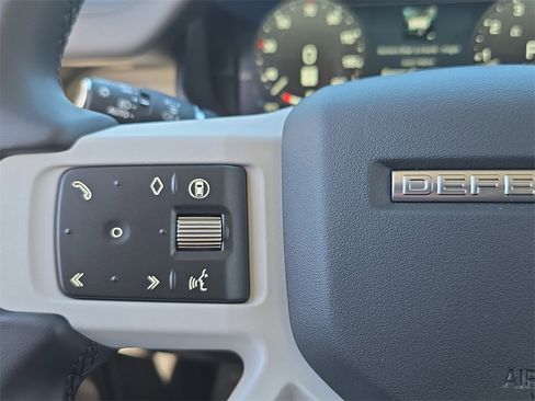 New 2026 Land Rover Defender 110 S image 18
