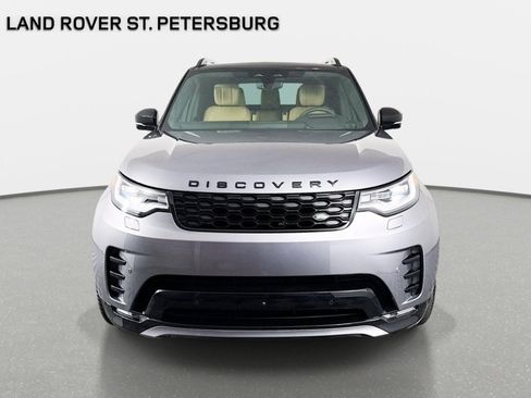 Used 2026 Land Rover Discovery Dynamic SE AWD/4WD image 2