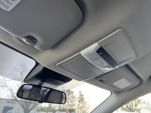 Certified 2023 Nissan Sentra SR w/ Trunk Package image 24