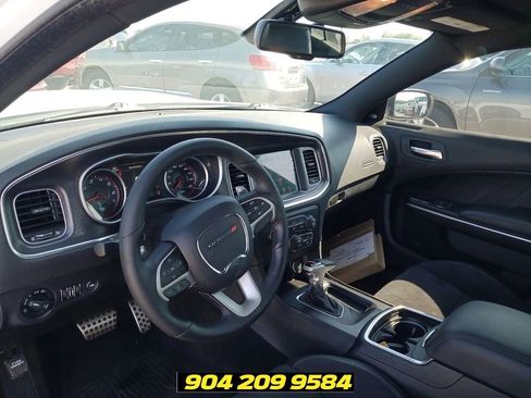 Used 2016 Dodge Charger R/T Scat Pack w/ Driver Confidence Group RWD image 5