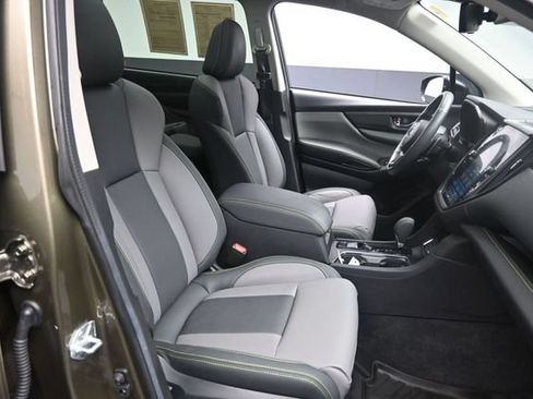 Certified 2025 Subaru Ascent Onyx Edition w/ Popular Package #2 AWD/4WD image 30