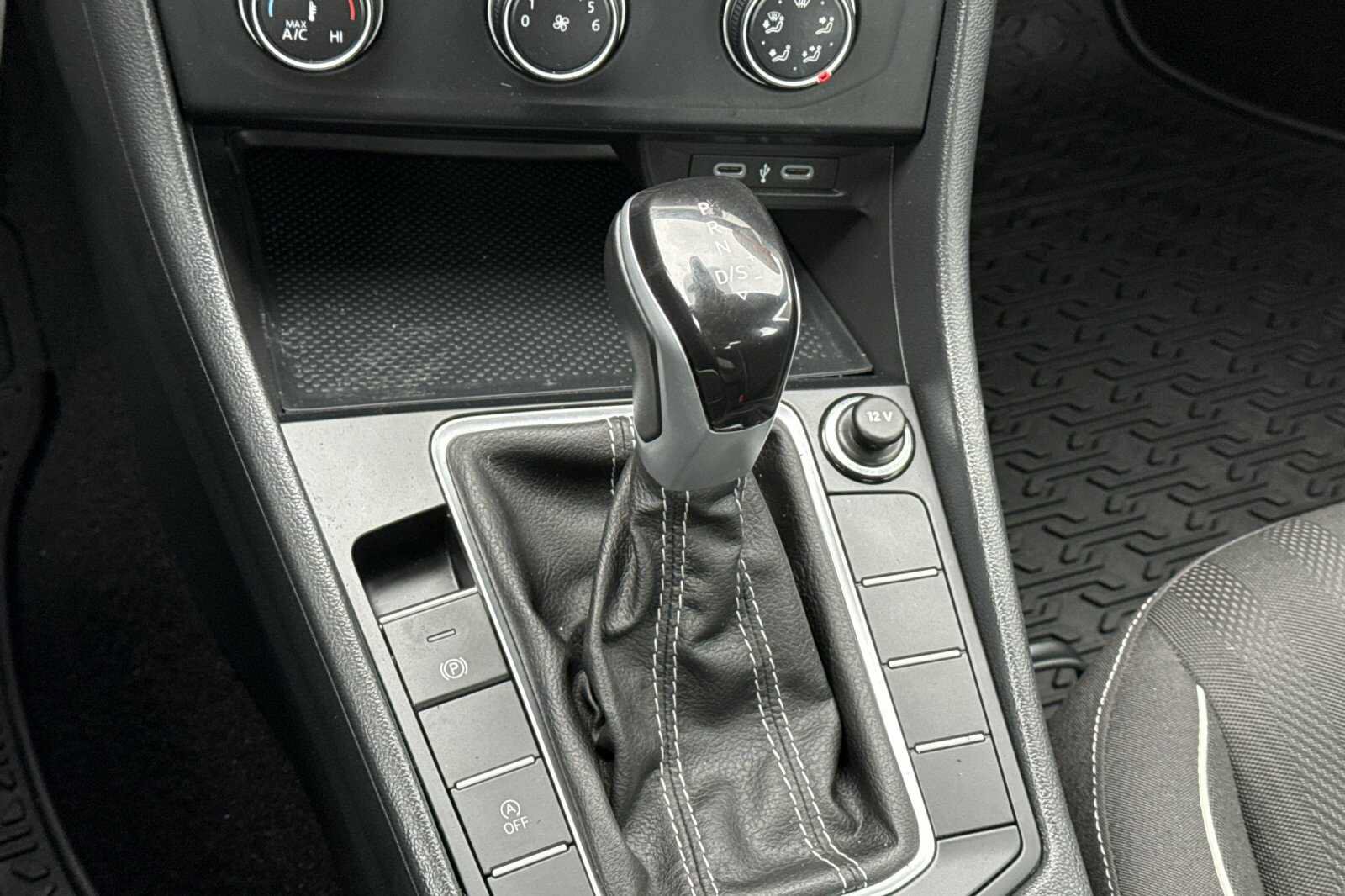 Certified 2023 Volkswagen Jetta Sport FWD image 20