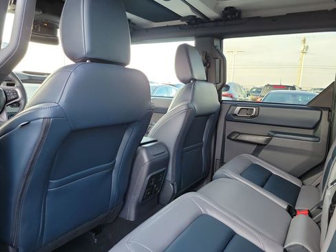 Certified 2024 Ford Bronco Outer Banks image 15