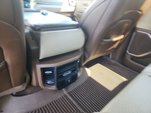 Used 2020 RAM 1500 Laramie AWD/4WD image 30
